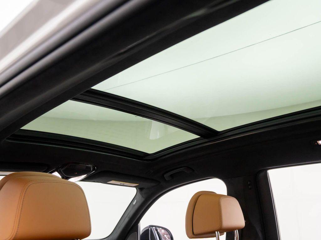 new 2026 BMW X7 car, priced at $97,539