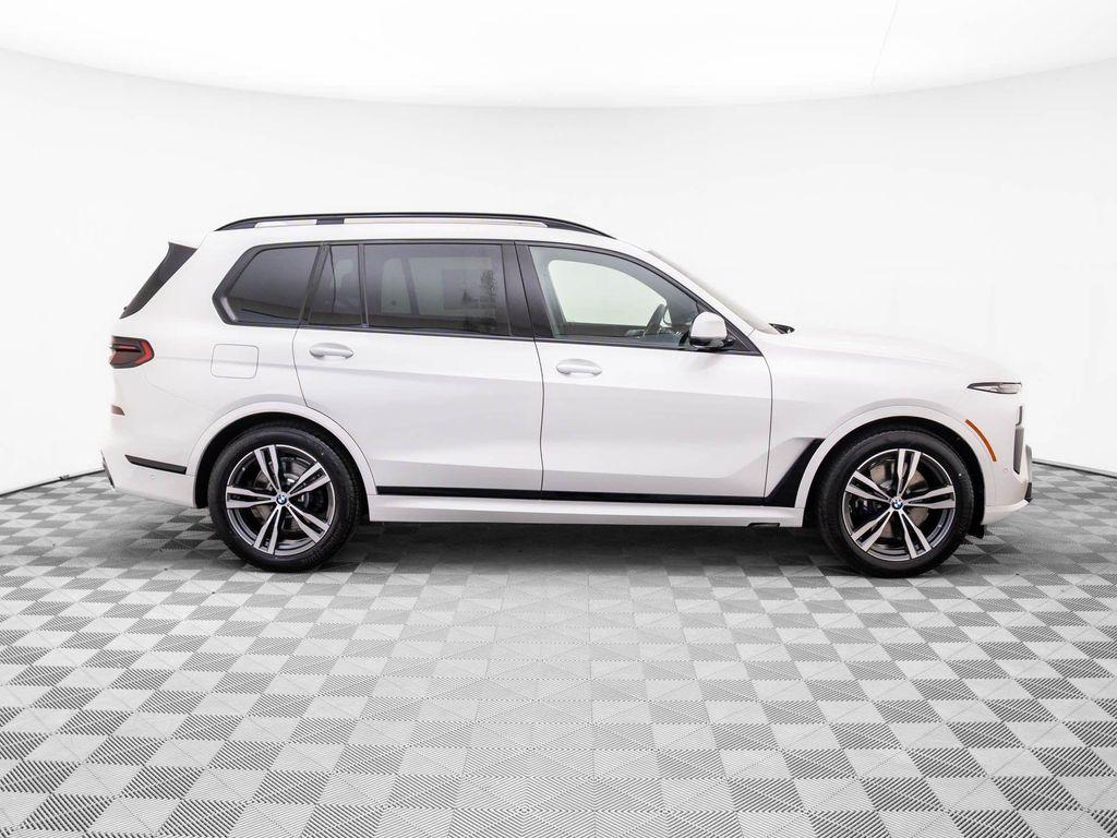 new 2026 BMW X7 car, priced at $97,539