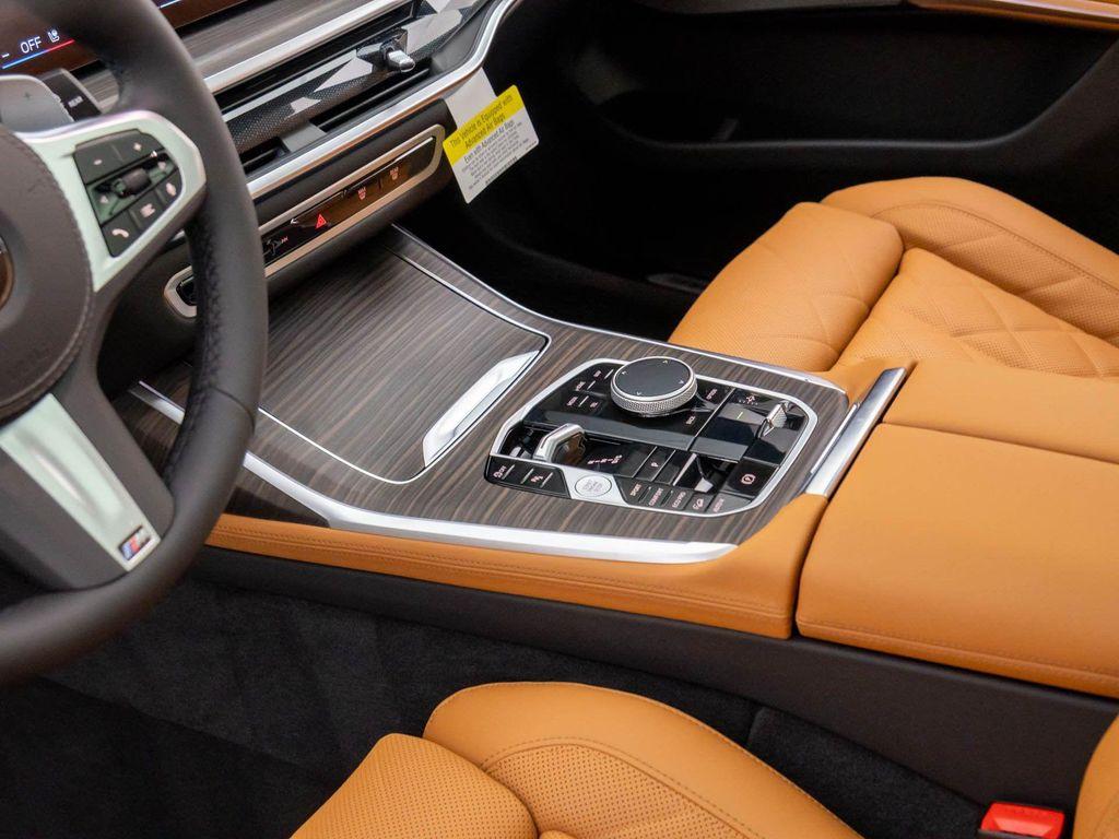 new 2026 BMW X7 car, priced at $97,539