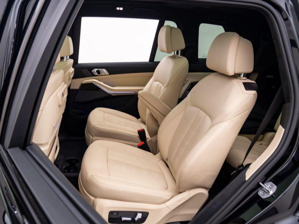 used 2021 BMW X7 car, priced at $40,000