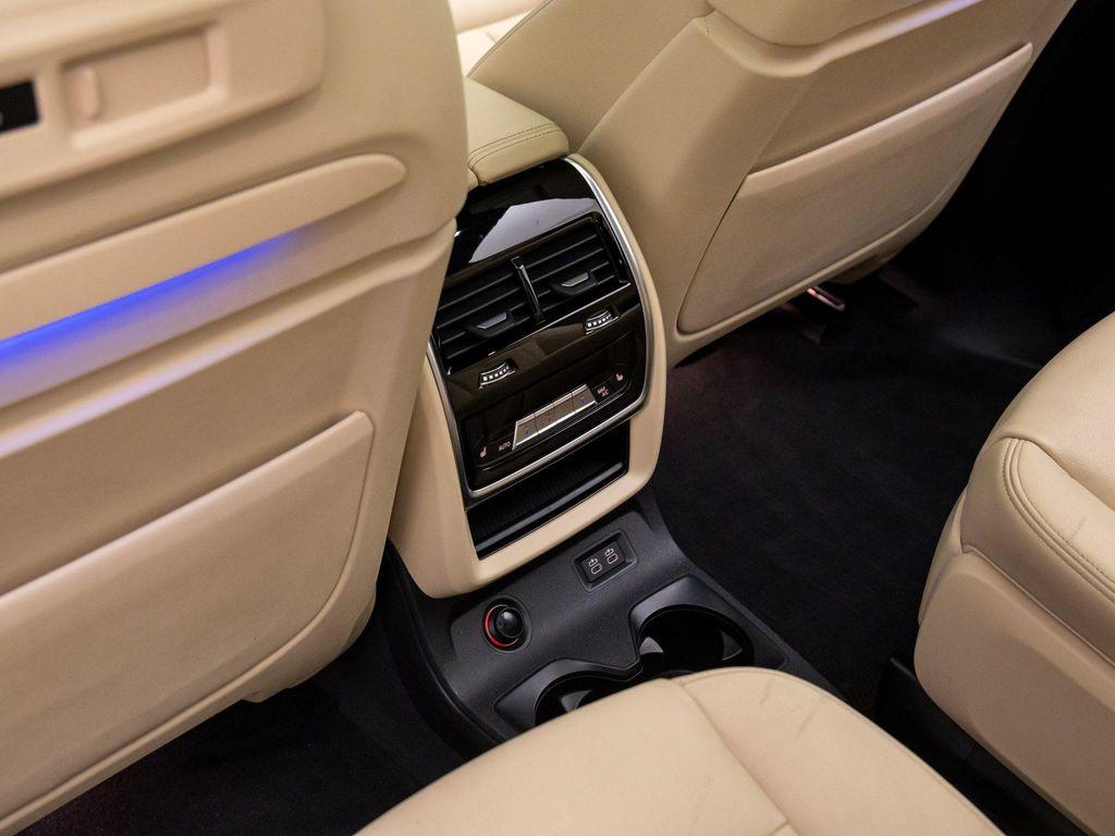 used 2021 BMW X7 car, priced at $40,000
