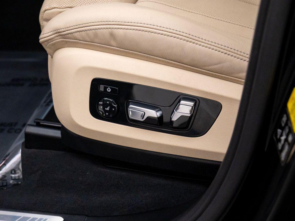 used 2021 BMW X7 car, priced at $40,000