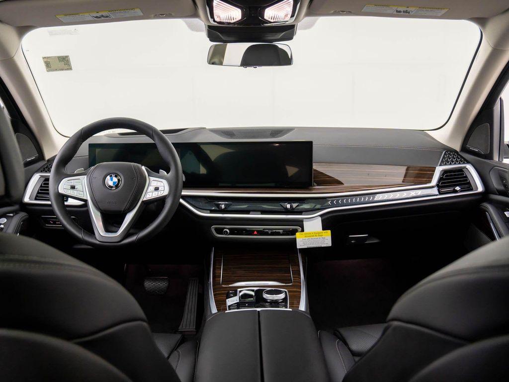 new 2026 BMW X7 car, priced at $91,497