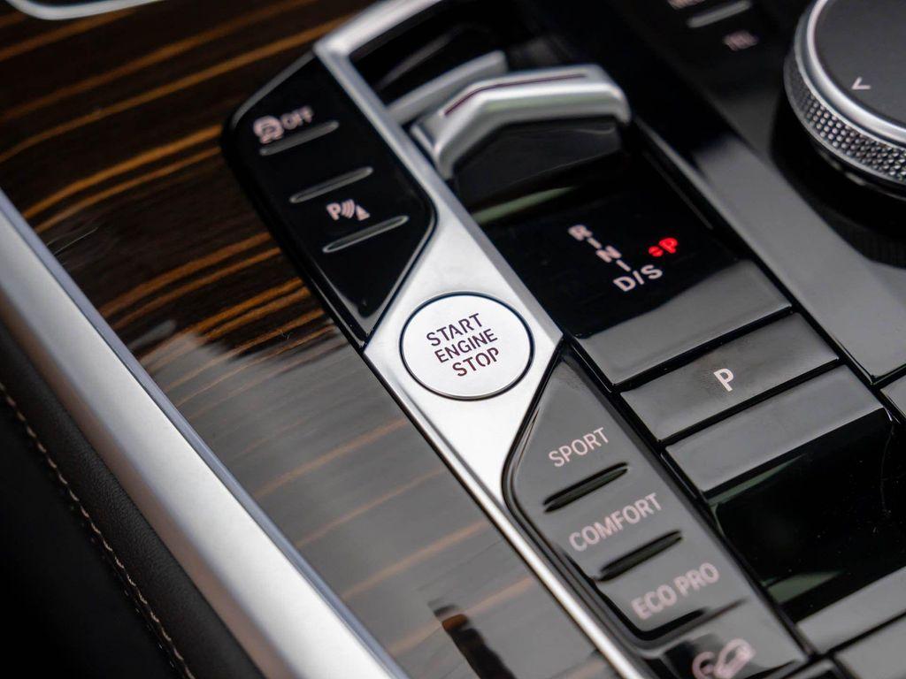 new 2026 BMW X7 car, priced at $91,497