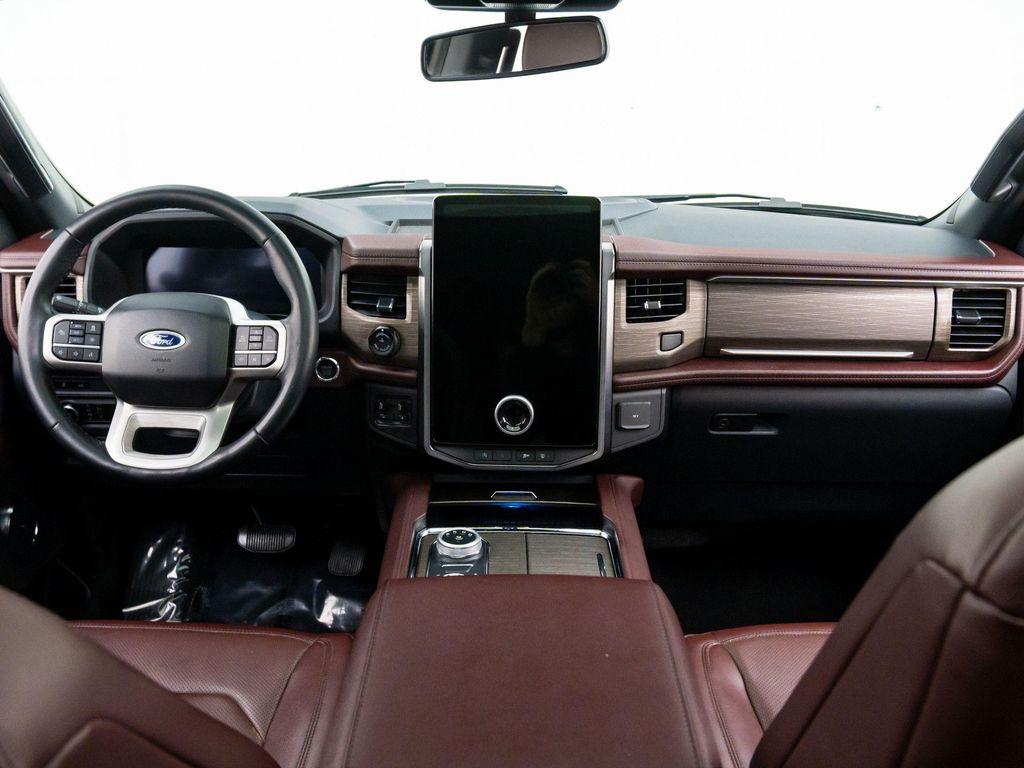 used 2023 Ford Expedition car, priced at $54,600