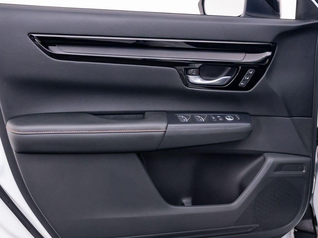 used 2024 Honda CR-V Hybrid car, priced at $34,412
