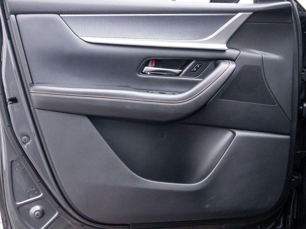 used 2024 Mazda CX-90 PHEV car, priced at $31,000