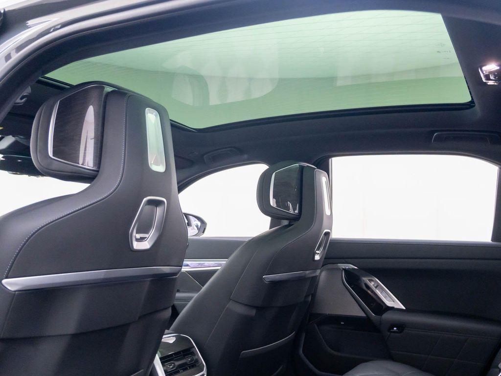 new 2026 BMW 760 car, priced at $139,617