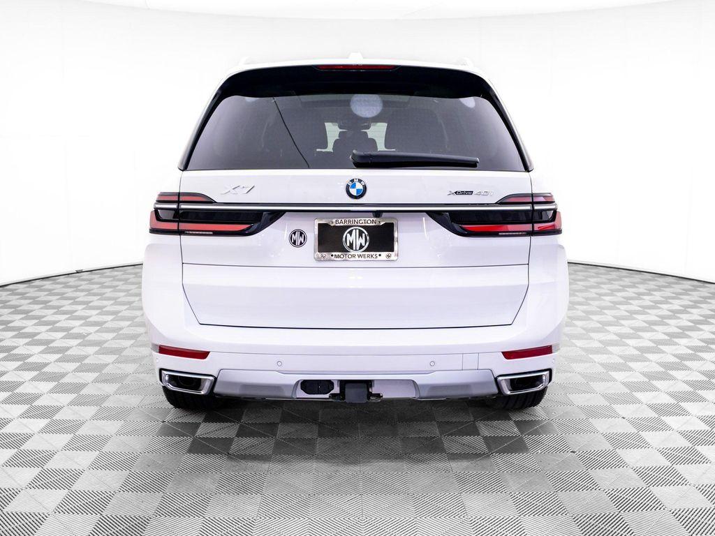 new 2026 BMW X7 car, priced at $97,762