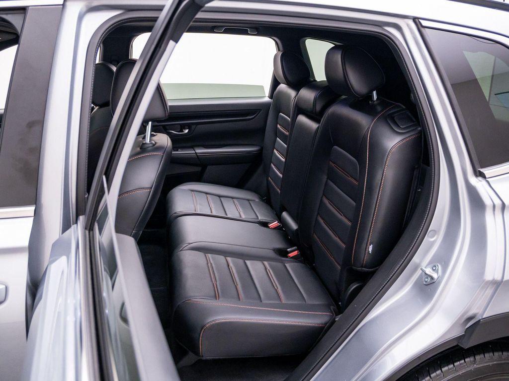 used 2025 Honda CR-V Hybrid car, priced at $36,212