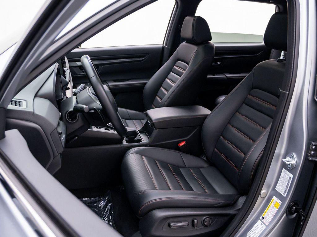used 2025 Honda CR-V Hybrid car, priced at $36,212