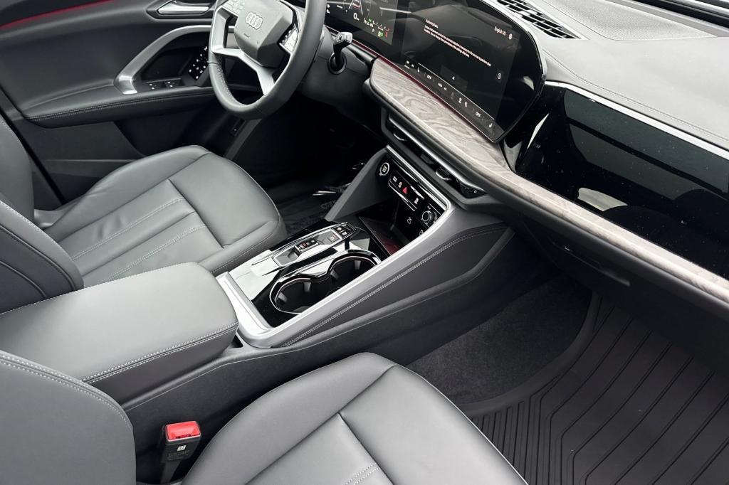 new 2025 Audi Q5 car, priced at $56,640