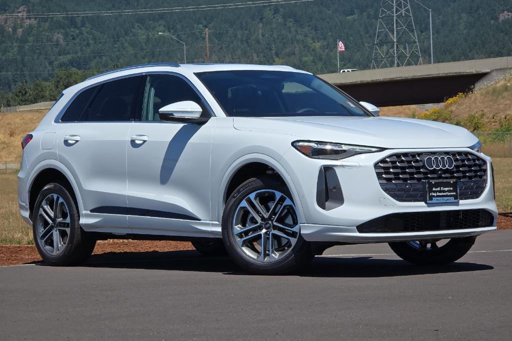 new 2025 Audi Q5 car, priced at $57,290