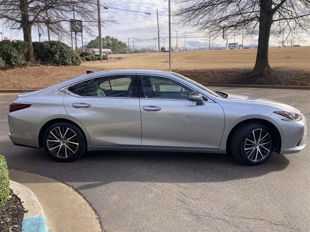 used 2024 Lexus ES 350 car, priced at $42,995