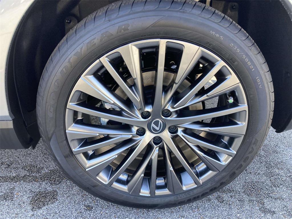 new 2026 Lexus RX 350 car, priced at $68,615