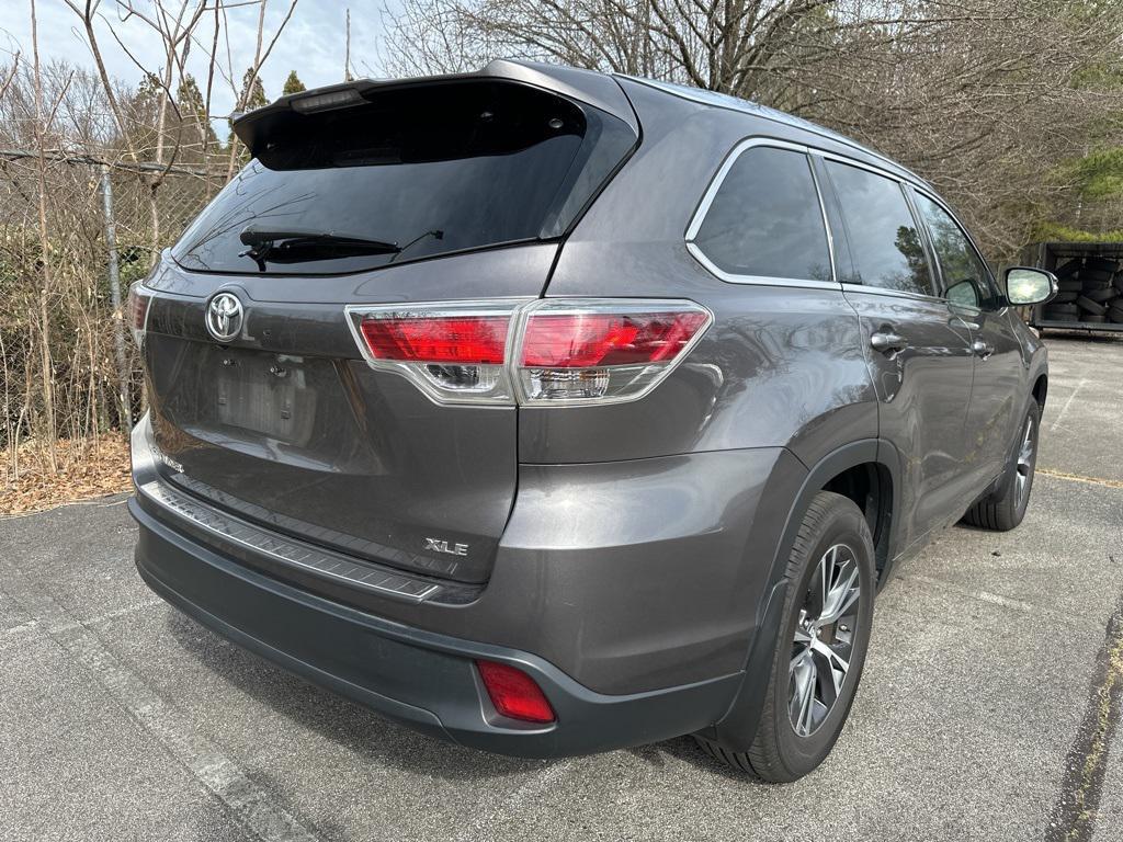 used 2016 Toyota Highlander car, priced at $20,995