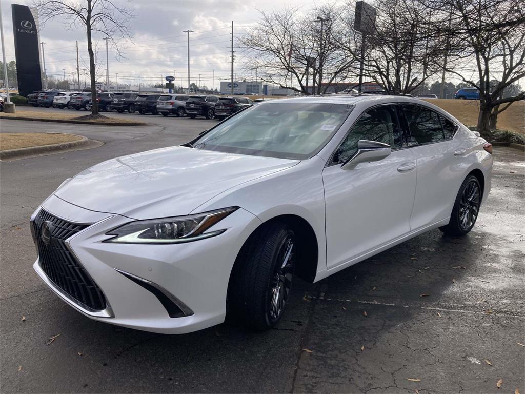 used 2025 Lexus ES 300h car, priced at $49,995
