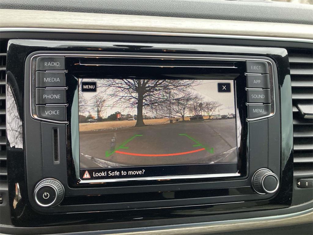 used 2018 Volkswagen Beetle car, priced at $23,995