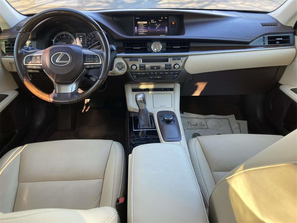 used 2017 Lexus ES 350 car, priced at $26,500