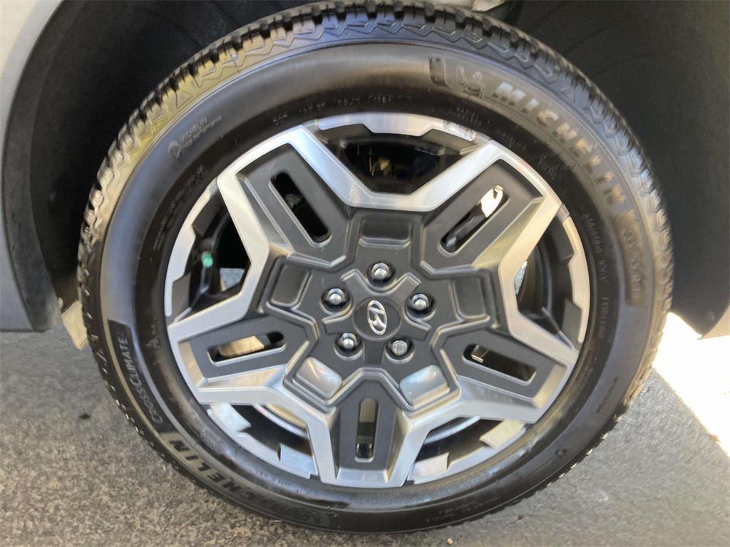 used 2021 Hyundai Santa Fe car, priced at $17,500