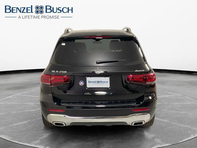 used 2022 Mercedes-Benz GLB 250 car, priced at $27,958