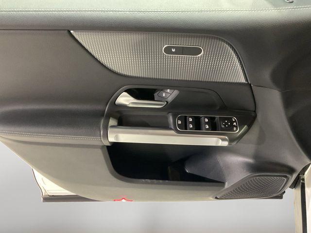 used 2022 Mercedes-Benz GLB 250 car, priced at $29,987