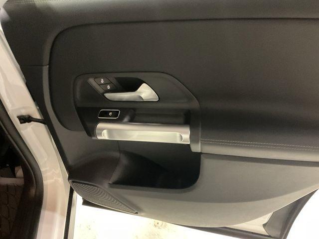 used 2022 Mercedes-Benz GLB 250 car, priced at $29,987