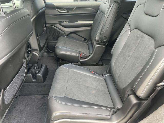 new 2025 Jeep Grand Cherokee L car, priced at $35,357