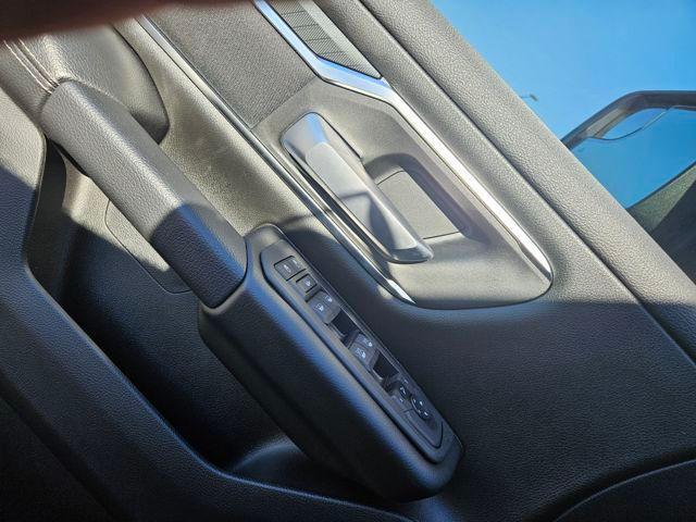 new 2025 Ram 1500 car, priced at $68,593