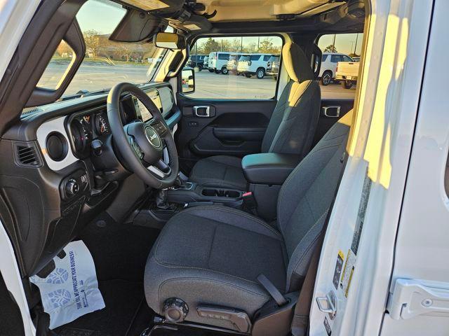 new 2026 Jeep Gladiator car, priced at $47,555