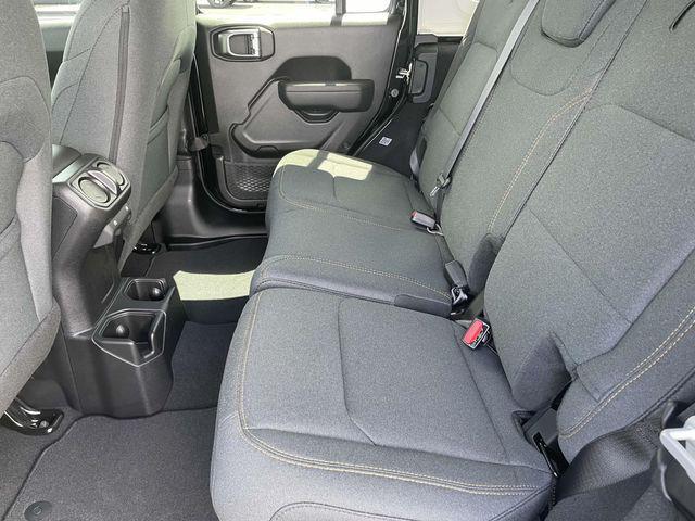 new 2025 Jeep Wrangler car, priced at $41,135