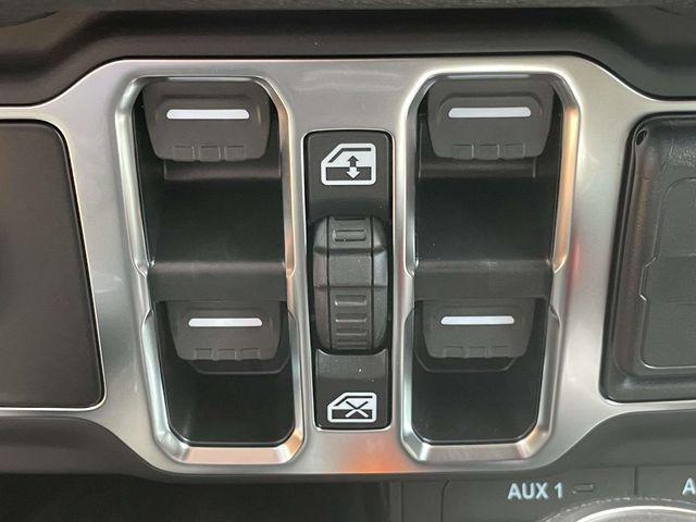 new 2025 Jeep Wrangler car, priced at $42,252