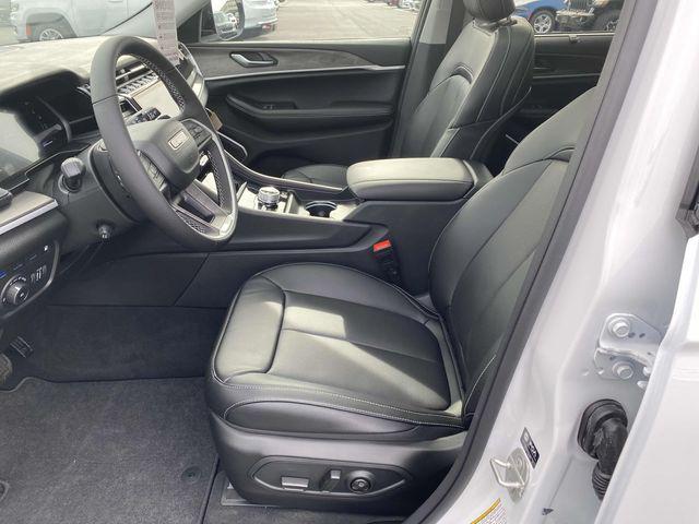 new 2024 Jeep Grand Cherokee 4xe car, priced at $51,750