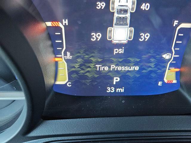 new 2025 Jeep Gladiator car, priced at $40,140