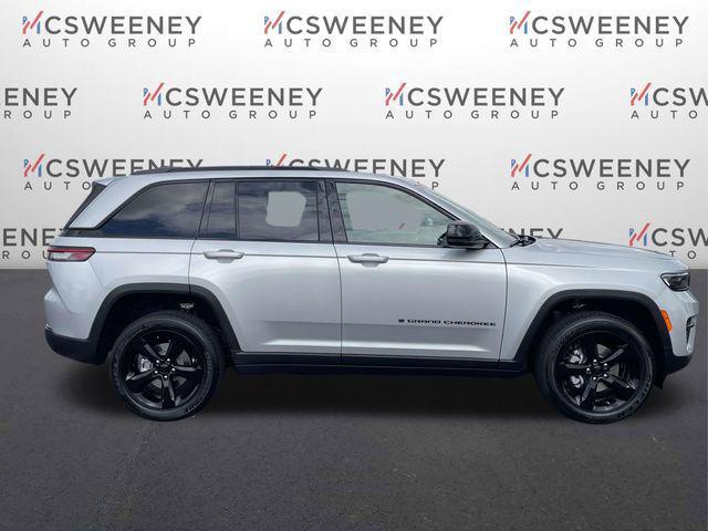 new 2025 Jeep Grand Cherokee car, priced at $33,125
