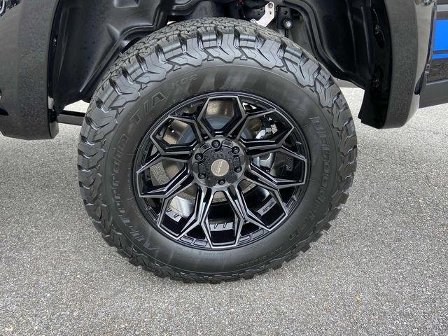 new 2025 Ram 1500 car, priced at $67,562