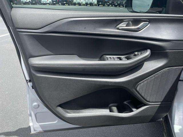 new 2025 Jeep Grand Cherokee car, priced at $33,125