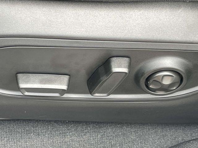 new 2025 Jeep Grand Cherokee car, priced at $33,125