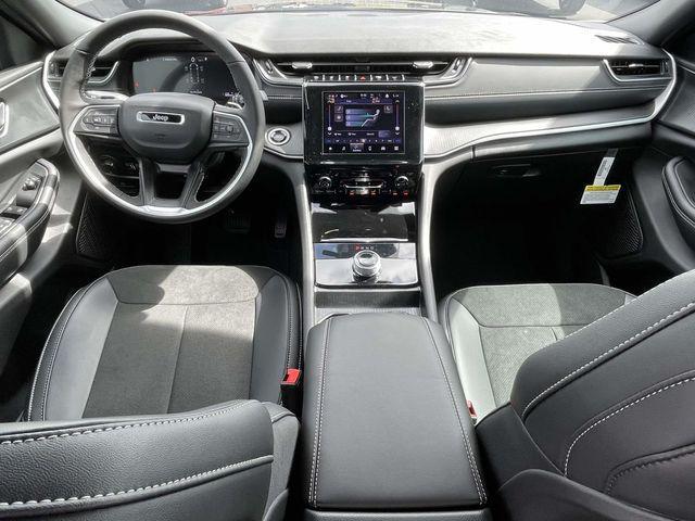 new 2025 Jeep Grand Cherokee L car, priced at $36,982