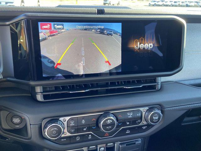 new 2025 Jeep Wrangler car, priced at $48,825