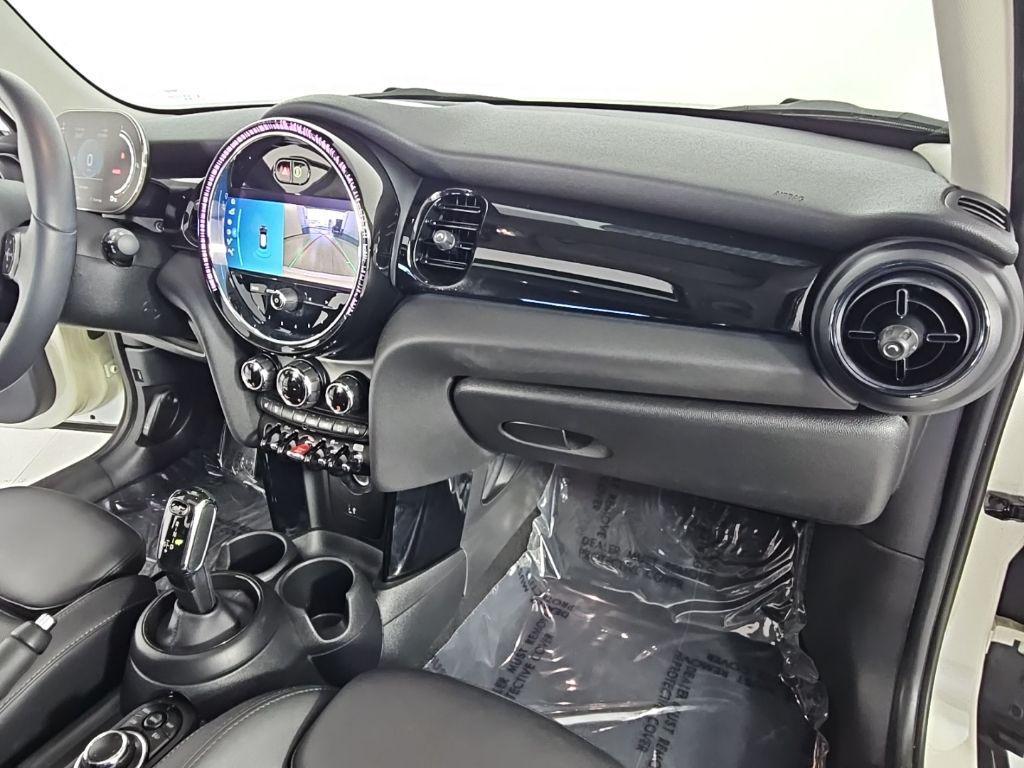 used 2023 MINI Hardtop car, priced at $23,480