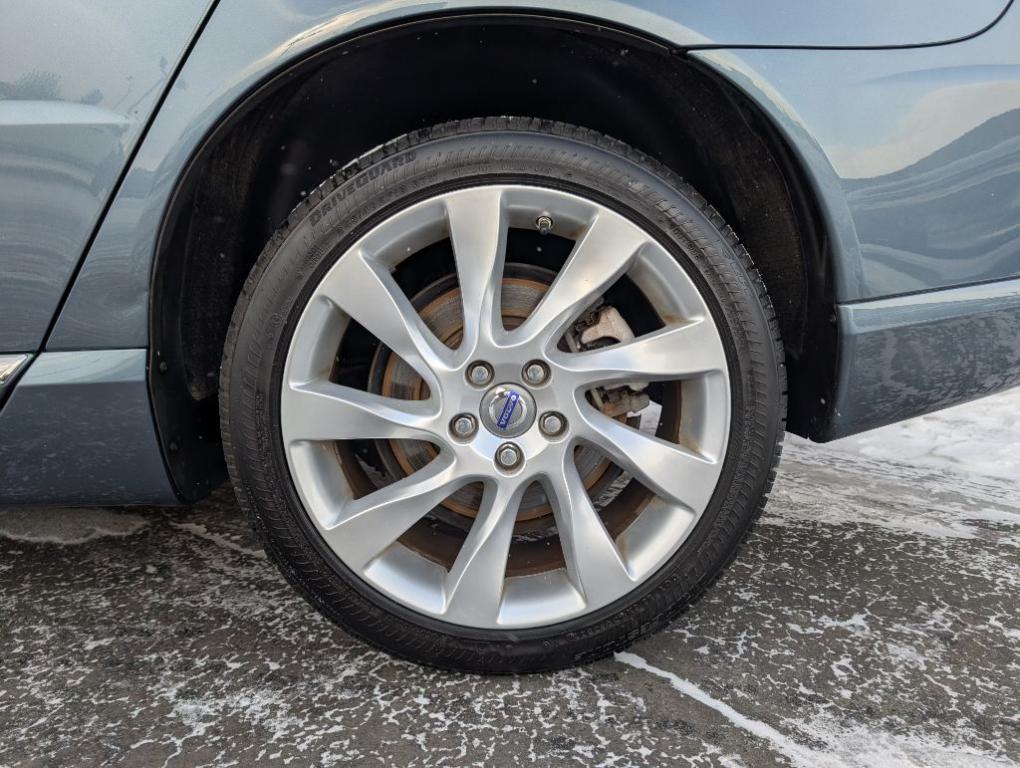 used 2012 Volvo S80 car, priced at $9,900