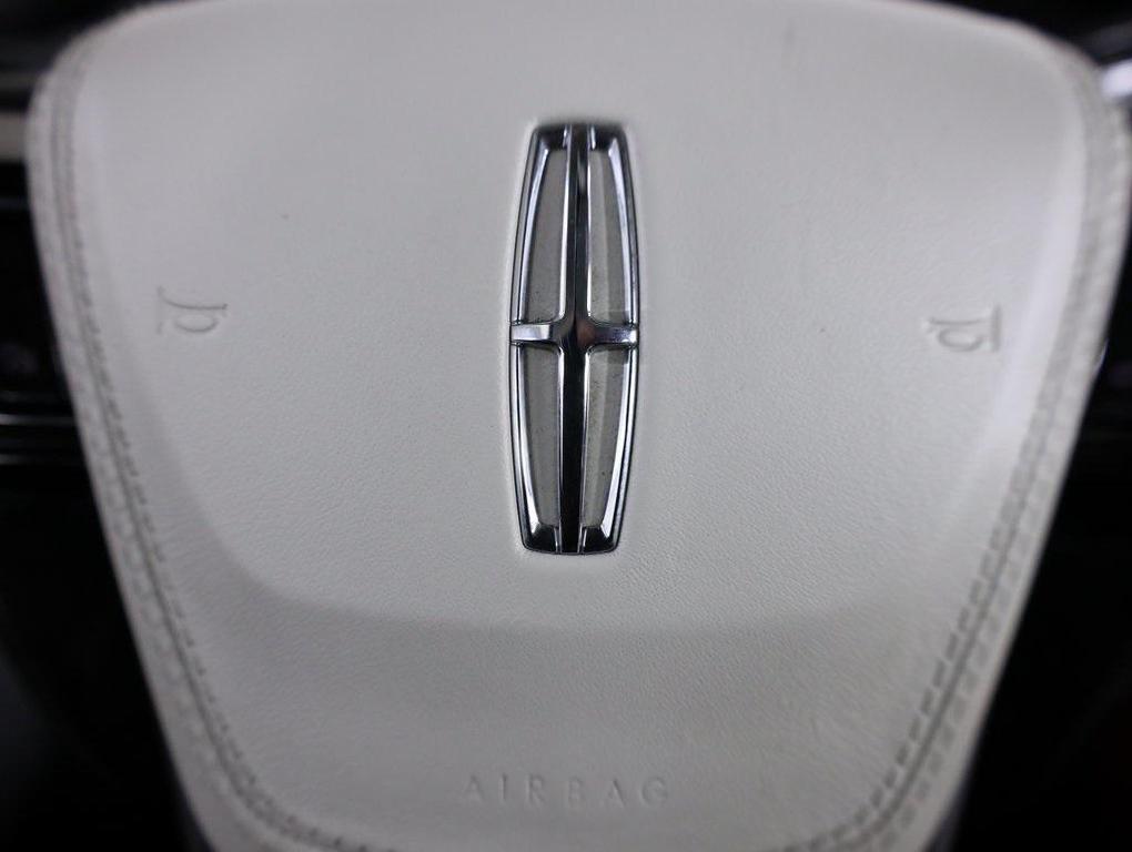 used 2020 Lincoln Aviator car, priced at $37,987