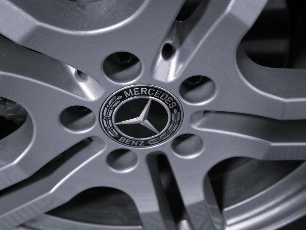 used 2022 Mercedes-Benz GLB 250 car, priced at $31,449