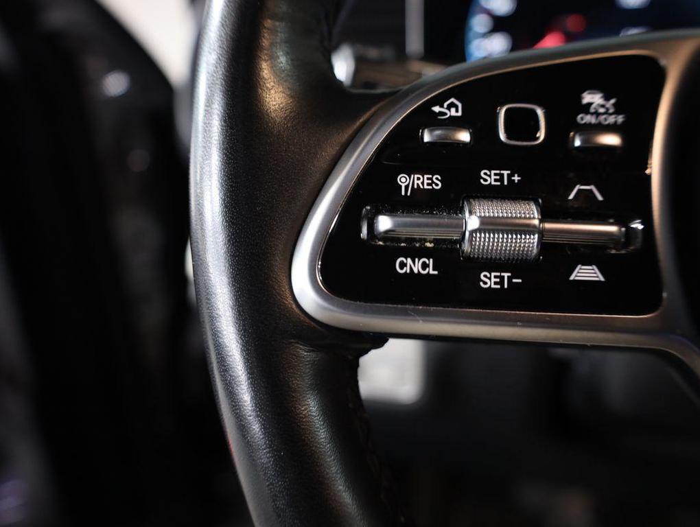 used 2022 Mercedes-Benz GLE 450 car, priced at $49,990