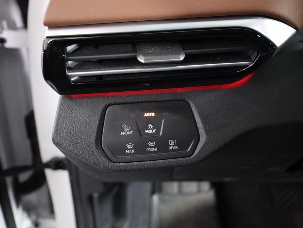 used 2021 Volkswagen ID.4 car, priced at $18,869