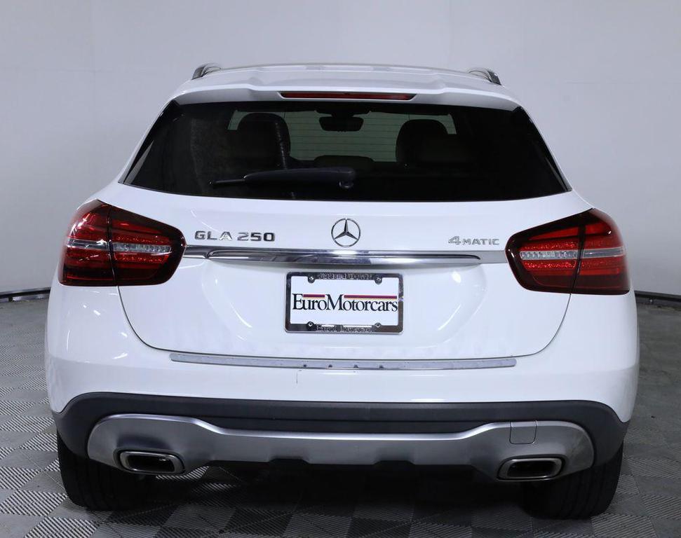 used 2020 Mercedes-Benz GLA 250 car, priced at $20,796