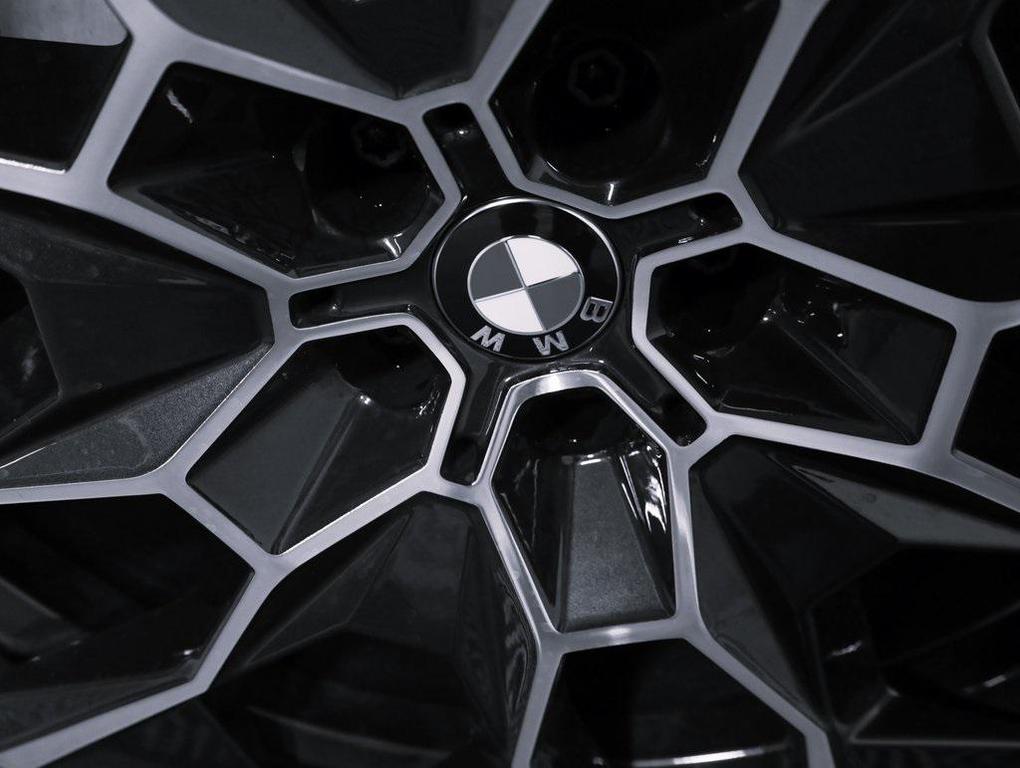 used 2026 BMW X7 car, priced at $109,994