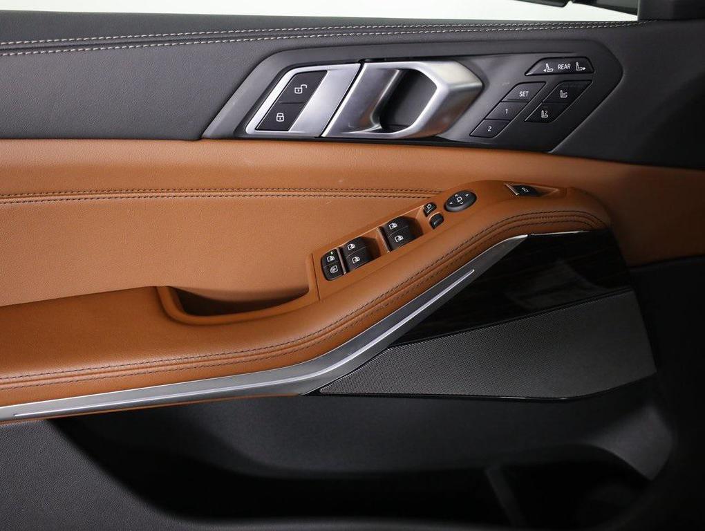 used 2026 BMW X7 car, priced at $109,994