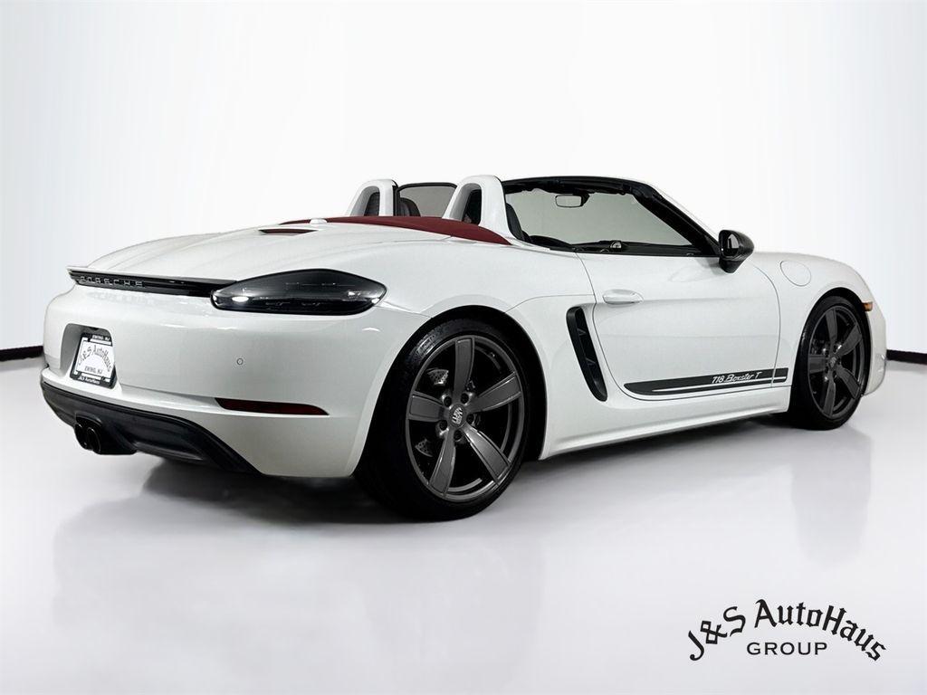 used 2021 Porsche 718 Boxster car, priced at $63,490